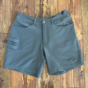 Women’s DSG Outerwear Jolene Dock Short Sz 2